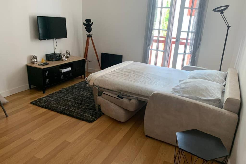 Studio 4 Personnes Coeur De Ville Plage A 50 M Apartment Saint-Jean-de-Luz Ngoại thất bức ảnh